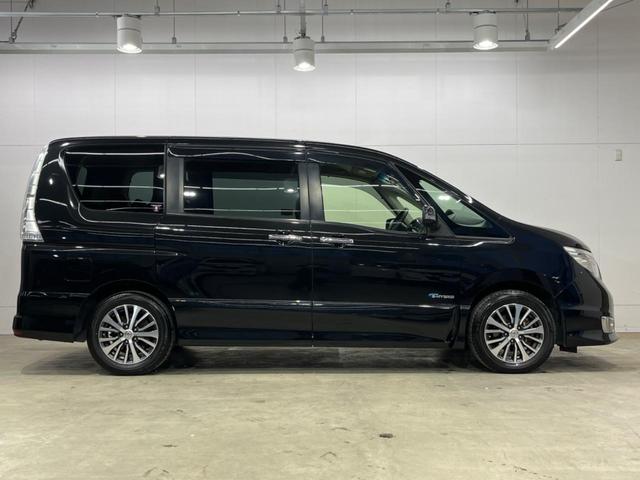 セレナ ハイウェイスター S-ハイブリッド 両側電動ドア SDナビ 後席モニター 禁煙車 スマートキー LEDヘッド ビルトインETC クルコン 車線逸脱警報 オートライト オートエアコン 純正16インチアルミ リアエアコン(44枚目)