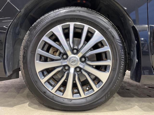 セレナ ハイウェイスター S-ハイブリッド 両側電動ドア SDナビ 後席モニター 禁煙車 スマートキー LEDヘッド ビルトインETC クルコン 車線逸脱警報 オートライト オートエアコン 純正16インチアルミ リアエアコン(55枚目)