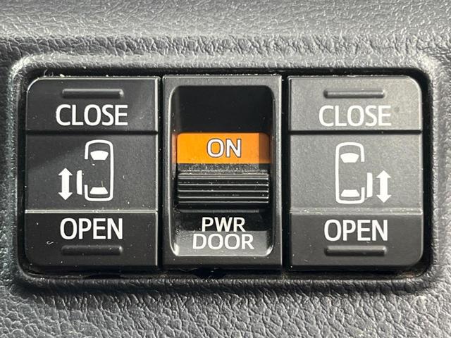 シエンタ ハイブリッドＧ　クエロ　両側電動ドア　純正ＳＤナビ　バックカメラ　衝突被害軽減システム　禁煙車　ハーフレザーシート　スマートキー　ＬＥＤヘッド　ビルトインＥＴＣ　クルコン　オートハイビーム　車線逸脱警報　オートライト（3枚目）