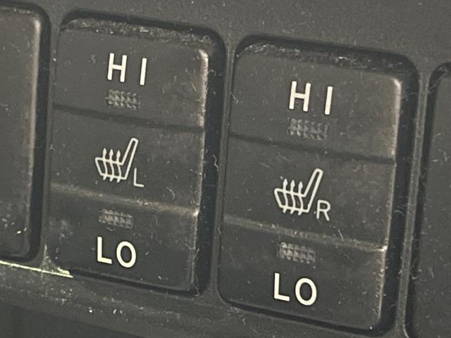 シエンタ ハイブリッドＧ　クエロ　両側電動ドア　純正ＳＤナビ　バックカメラ　衝突被害軽減システム　禁煙車　ハーフレザーシート　スマートキー　ＬＥＤヘッド　ビルトインＥＴＣ　クルコン　オートハイビーム　車線逸脱警報　オートライト（8枚目）