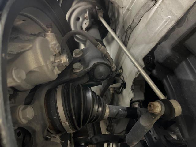 シエンタ ハイブリッドＧ　クエロ　両側電動ドア　純正ＳＤナビ　バックカメラ　衝突被害軽減システム　禁煙車　ハーフレザーシート　スマートキー　ＬＥＤヘッド　ビルトインＥＴＣ　クルコン　オートハイビーム　車線逸脱警報　オートライト（25枚目）