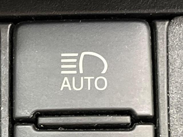 シエンタ ハイブリッドＧ　クエロ　両側電動ドア　純正ＳＤナビ　バックカメラ　衝突被害軽減システム　禁煙車　ハーフレザーシート　スマートキー　ＬＥＤヘッド　ビルトインＥＴＣ　クルコン　オートハイビーム　車線逸脱警報　オートライト（36枚目）