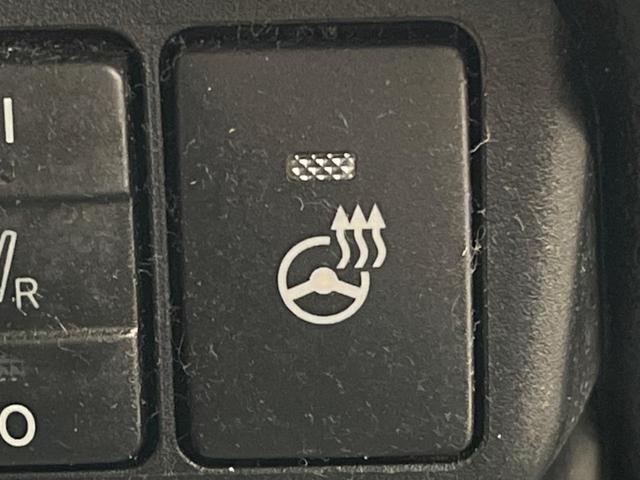 シエンタ ハイブリッドＧ　クエロ　両側電動ドア　純正ＳＤナビ　バックカメラ　衝突被害軽減システム　禁煙車　ハーフレザーシート　スマートキー　ＬＥＤヘッド　ビルトインＥＴＣ　クルコン　オートハイビーム　車線逸脱警報　オートライト（39枚目）