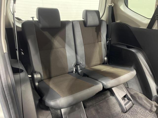 シエンタ ハイブリッドＧ　クエロ　両側電動ドア　純正ＳＤナビ　バックカメラ　衝突被害軽減システム　禁煙車　ハーフレザーシート　スマートキー　ＬＥＤヘッド　ビルトインＥＴＣ　クルコン　オートハイビーム　車線逸脱警報　オートライト（50枚目）