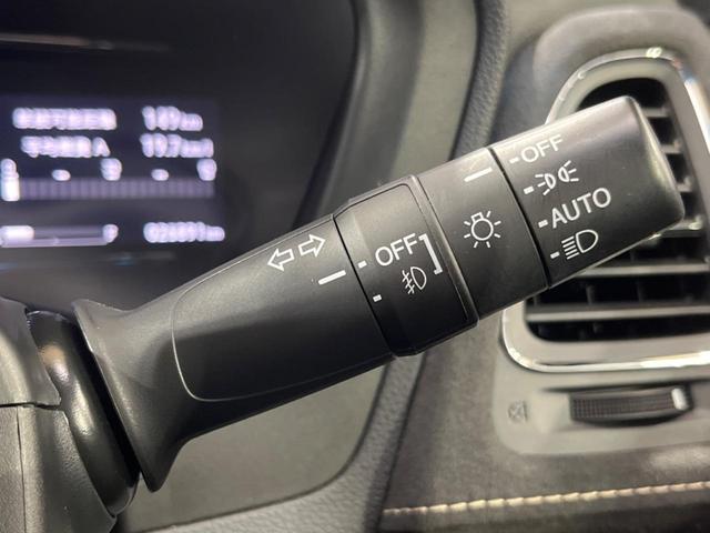 ヴェゼル ハイブリッドＲＳ・ホンダセンシング　ＳＤナビ　バックカメラ　衝突被害軽減システム　レーダークルーズ　禁煙車　ハーフレザーシート　スマートキー　ＬＥＤヘッド　ビルトインＥＴＣ　純正１８インチアルミ　オートライト　デュアルエアコン（42枚目）