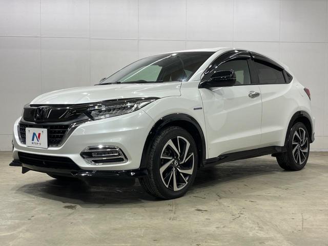 ヴェゼル ハイブリッドＲＳ・ホンダセンシング　ＳＤナビ　バックカメラ　衝突被害軽減システム　レーダークルーズ　禁煙車　ハーフレザーシート　スマートキー　ＬＥＤヘッド　ビルトインＥＴＣ　純正１８インチアルミ　オートライト　デュアルエアコン（45枚目）