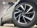 ハイブリッドＲＳ・ホンダセンシング　ＳＤナビ　バックカメラ　衝突被害軽減システム　レーダークルーズ　禁煙車　ハーフレザーシート　スマートキー　ＬＥＤヘッド　ビルトインＥＴＣ　純正１８インチアルミ　オートライト　デュアルエアコン（13枚目）