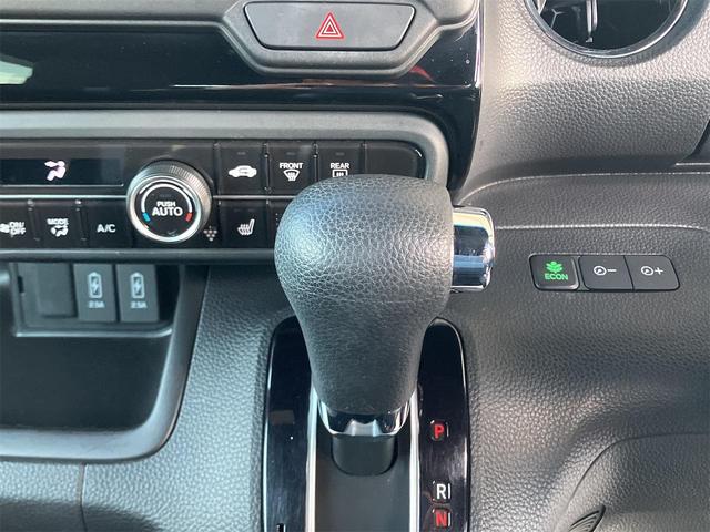 Ｎ－ＢＯＸカスタム 　ドライブレコーダー　バックカメラ　両側スライド・片側電動　ナビ　ＴＶ　クリアランスソナー　オートクルーズコントロール　レーンアシスト　衝突被害軽減システム　オートライト　スマートキー（12枚目）