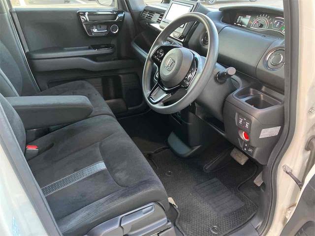 Ｎ－ＢＯＸカスタム Ｌ　サイドエアバッグ　両席電動スライドドア　Ｐソナー　車線逸脱警報装置　ナビＴＶ　Ａストップ　シートヒータ　ベンチシート　キーフリーシステム　ＬＥＤライト　リアカメ　クルーズコントロール　ＡＣ　スマキー（17枚目）