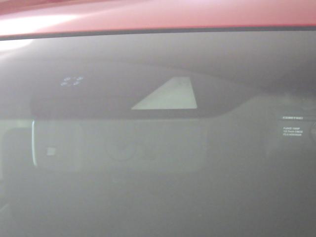 ホンダセンシング搭載！誤発進抑制機能・路外逸脱抑制機能・歩行者事故低減ステアリング・車線維持支援システム・先進車発進お知らせ機能など多彩な先進安全機能でより安全で快適なドライブを支援します。