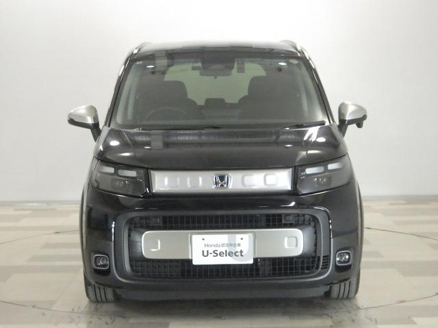 フリード e:HEVクロスター 禁煙車 ホンダコネクト LEDヘッドライト 両側電動スライドドア 純正ナビリアカメラ アルミホイール スマートキー 両席エアバック サイドカーテンエアバック ホンダセンシング ドライブレコーダー(24枚目)