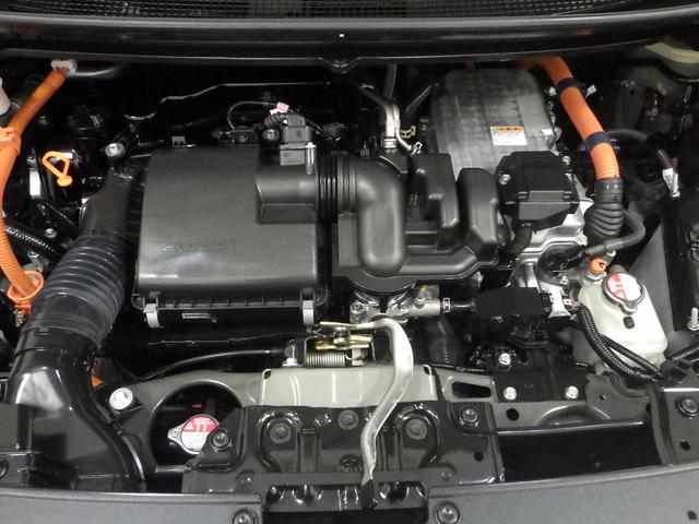 フリード e:HEVクロスター 禁煙車 ホンダコネクト LEDヘッドライト 両側電動スライドドア 純正ナビリアカメラ アルミホイール スマートキー 両席エアバック サイドカーテンエアバック ホンダセンシング ドライブレコーダー(26枚目)
