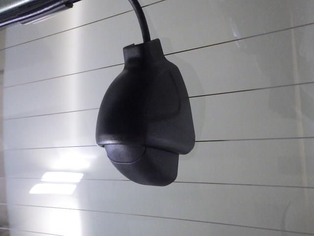 前だけではなく後方にもドラレコ装備！前後でついていると嬉しい装備ですよね！！