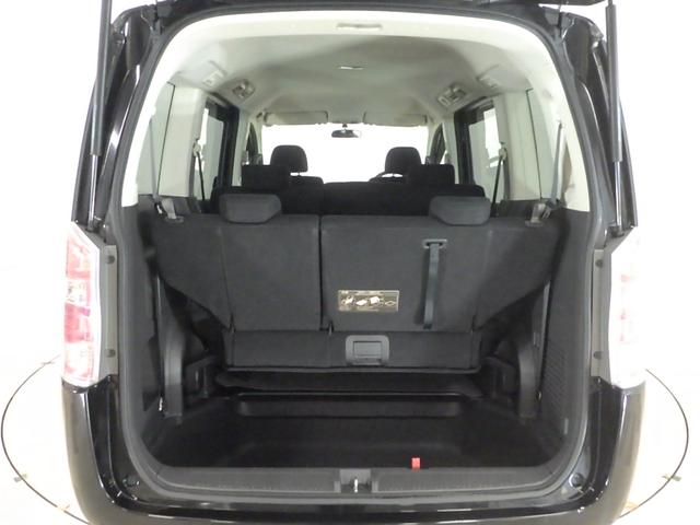 ステップワゴン Ｇ　禁煙車　ワンオーナー　オートエアコン　３列シート　純正ナビリアカメラ　リモコンキー　ハロゲンヘッドライト　両側スライドドア　パワステ　パワーウインドウ　アルミホイール　両席エアバック　ＥＴＣ　ＰＷ（14枚目）