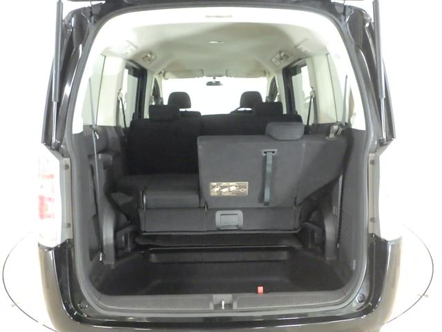 ステップワゴン Ｇ　禁煙車　ワンオーナー　オートエアコン　３列シート　純正ナビリアカメラ　リモコンキー　ハロゲンヘッドライト　両側スライドドア　パワステ　パワーウインドウ　アルミホイール　両席エアバック　ＥＴＣ　ＰＷ（15枚目）