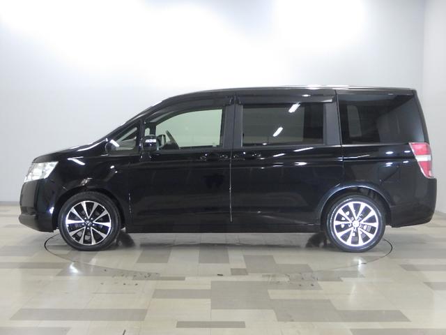 ステップワゴン Ｇ　禁煙車　ワンオーナー　オートエアコン　３列シート　純正ナビリアカメラ　リモコンキー　ハロゲンヘッドライト　両側スライドドア　パワステ　パワーウインドウ　アルミホイール　両席エアバック　ＥＴＣ　ＰＷ（22枚目）