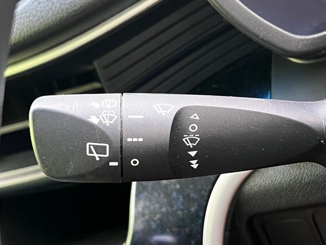 4WDカスタムXハイパーSA 純正 8インチ メモリーナビ/衝突安全装置/ヘッドランプ HID/Bluetooth接続/ABS/横滑り防止装置/アイドリングストップ/地上波デジタルチューナー/禁煙車/エアバッグ 運転席 4WD(31枚目)