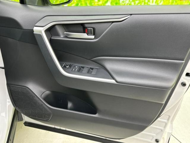 ＲＡＶ４ Ｘ　保証書／純正　９インチ　ＳＤナビ／衝突安全装置／車線逸脱防止支援システム／パーキングアシスト　バックガイド／ヘッドランプ　ＬＥＤ／Ｂｌｕｅｔｏｏｔｈ接続／ＥＴＣ／ＥＢＤ付ＡＢＳ　衝突被害軽減システム（4枚目）