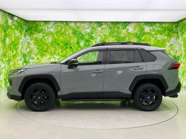 ＲＡＶ４ ４ＷＤアドベンチャー　保証書／純正　９インチ　ＳＤナビ／衝突安全装置／車線逸脱防止支援システム／シート　フルレザー／ヘッドランプ　ＬＥＤ／Ｂｌｕｅｔｏｏｔｈ接続／ＨＤＭＩ接続／ＥＴＣ／ＥＢＤ付ＡＢＳ／横滑り防止装置　４ＷＤ（2枚目）