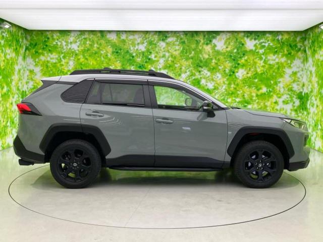 ＲＡＶ４ ４ＷＤアドベンチャー　保証書／純正　９インチ　ＳＤナビ／衝突安全装置／車線逸脱防止支援システム／シート　フルレザー／ヘッドランプ　ＬＥＤ／Ｂｌｕｅｔｏｏｔｈ接続／ＨＤＭＩ接続／ＥＴＣ／ＥＢＤ付ＡＢＳ／横滑り防止装置　４ＷＤ（41枚目）