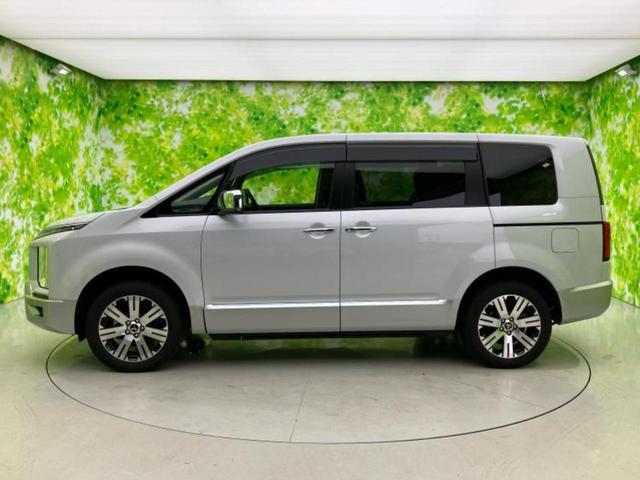 デリカD:5 4WD P 保証書/純正 10インチ ナビ/イーアシスト(ミツビシ)/両側電動スライドドア/シートヒーター/全方位モニター/車線逸脱防止支援システム/パーキングアシスト バックガイド/電動バックドア 全周囲カメラ(2枚目)