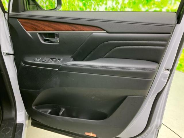 デリカD:5 4WD P 保証書/純正 10インチ ナビ/イーアシスト(ミツビシ)/両側電動スライドドア/シートヒーター/全方位モニター/車線逸脱防止支援システム/パーキングアシスト バックガイド/電動バックドア 全周囲カメラ(4枚目)