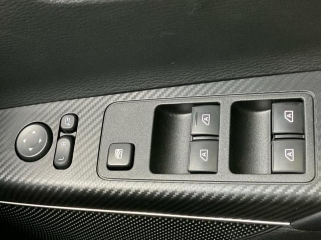 デリカD:5 4WD P 保証書/純正 10インチ ナビ/イーアシスト(ミツビシ)/両側電動スライドドア/シートヒーター/全方位モニター/車線逸脱防止支援システム/パーキングアシスト バックガイド/電動バックドア 全周囲カメラ(18枚目)