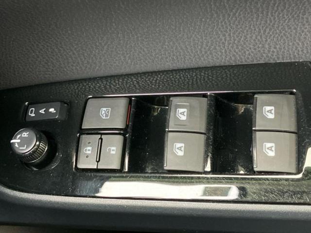 プリウス Sセーフティプラス 保証書/純正 9インチ SDナビ/トヨタセーフティセンス/車線逸脱防止支援システム/パーキングアシスト バックガイド/パーキングアシスト 自動操舵/ドライブレコーダー 社外 衝突被害軽減システム(26枚目)