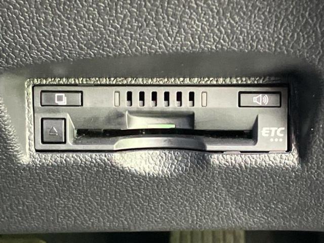 プリウス Sセーフティプラス 保証書/純正 9インチ SDナビ/トヨタセーフティセンス/車線逸脱防止支援システム/パーキングアシスト バックガイド/パーキングアシスト 自動操舵/ドライブレコーダー 社外 衝突被害軽減システム(32枚目)