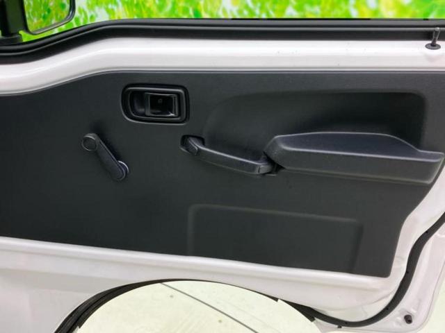 ハイゼットトラック スタンダードSA3t 新品タイヤ/保証書/衝突安全装置/車線逸脱防止支援システム/EBD付ABS/横滑り防止装置/エアバッグ 運転席/パワーステアリング/ワンオーナー/マニュアルエアコン/取扱説明書/アクセサリーソケット(4枚目)