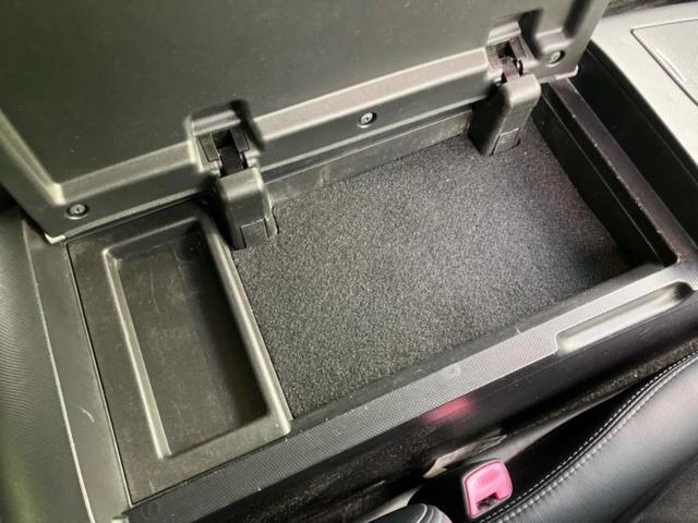 エスティマハイブリッド 4WDアエラスプレミアムエディション 新品タイヤ/エアロ/社外 SDナビ/両側電動スライドドア/パーキングアシスト バックガイド/Bluetooth接続/ETC/EBD付ABS/横滑り防止装置/アイドリングストップ フルエアロ 電動シート(37枚目)