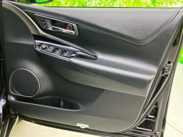 ハリアー 4WDプログレスメタルレザーPスタイルブルーイッシュ 新品タイヤ/JBL/保証書/純正 9インチ SDナビ/衝突安全装置/シートヒーター/車線逸脱防止支援システム/シート 合皮/パーキングアシスト バックガイド/電動バックドア 衝突被害軽減システム(4枚目)