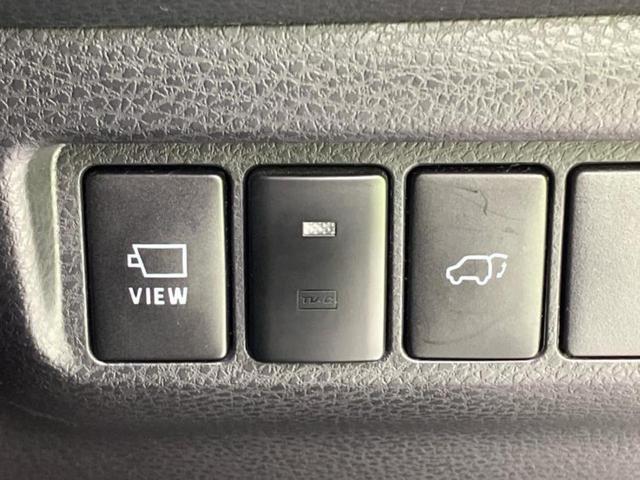 ハリアー 4WDプログレスメタルレザーPスタイルブルーイッシュ 新品タイヤ/JBL/保証書/純正 9インチ SDナビ/衝突安全装置/シートヒーター/車線逸脱防止支援システム/シート 合皮/パーキングアシスト バックガイド/電動バックドア 衝突被害軽減システム(28枚目)