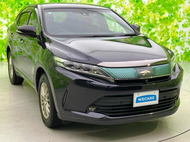 ハリアー 4WDプログレスメタルレザーPスタイルブルーイッシュ 新品タイヤ/JBL/保証書/純正 9インチ SDナビ/衝突安全装置/シートヒーター/車線逸脱防止支援システム/シート 合皮/パーキングアシスト バックガイド/電動バックドア 衝突被害軽減システム(43枚目)