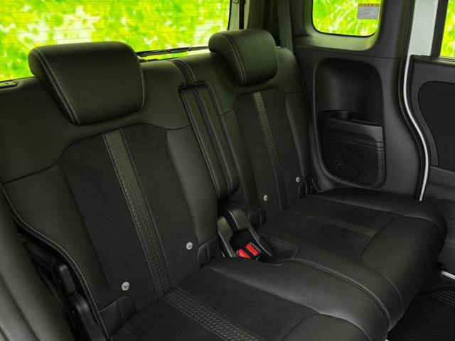 N-BOXカスタム 4WD L・ターボスタイルプラスブラック 新品タイヤ/保証書/純正 SDナビ/衝突安全装置/両側電動スライドドア/シートヒーター/車線逸脱防止支援システム/シート ハーフレザー/パーキングアシスト バックガイド 衝突被害軽減システム 4WD(8枚目)