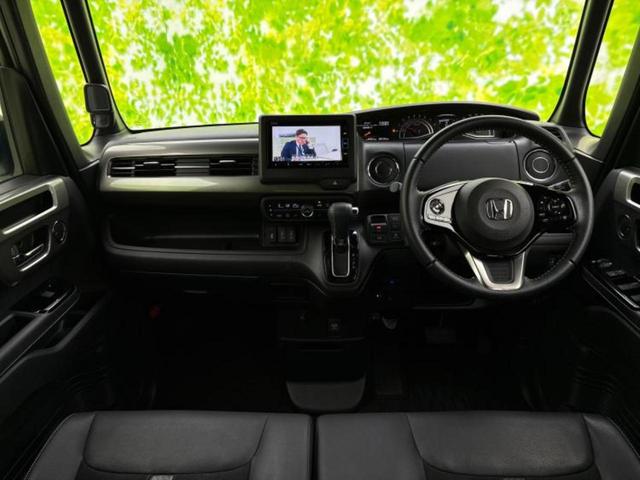 N-BOXカスタム 4WD L・ターボスタイルプラスブラック 新品タイヤ/保証書/純正 SDナビ/衝突安全装置/両側電動スライドドア/シートヒーター/車線逸脱防止支援システム/シート ハーフレザー/パーキングアシスト バックガイド 衝突被害軽減システム 4WD(19枚目)