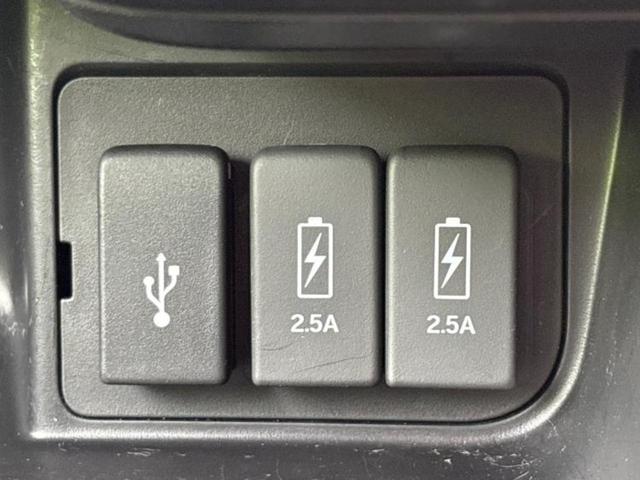 N-BOXカスタム 4WD L・ターボスタイルプラスブラック 新品タイヤ/保証書/純正 SDナビ/衝突安全装置/両側電動スライドドア/シートヒーター/車線逸脱防止支援システム/シート ハーフレザー/パーキングアシスト バックガイド 衝突被害軽減システム 4WD(32枚目)