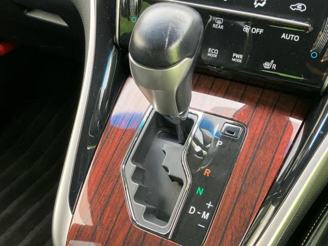 ハリアー プレミアムアドバンスドパッケージ 新品タイヤ/サンルーフ/純正エアロ/JBL/保証書/純正 9インチ SDナビ/衝突安全装置/車線逸脱防止支援システム/シート 合皮/パーキングアシスト バックガイド/電動バックドア フルエアロ ETC(13枚目)