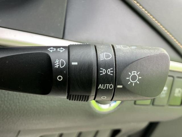 ハリアー プレミアムアドバンスドパッケージ 新品タイヤ/サンルーフ/純正エアロ/JBL/保証書/純正 9インチ SDナビ/衝突安全装置/車線逸脱防止支援システム/シート 合皮/パーキングアシスト バックガイド/電動バックドア フルエアロ ETC(18枚目)