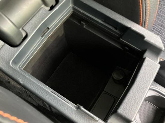 フォレスター 4WD X-ブレイク 保証書/社外 SDナビ/衝突安全装置/シートヒーター/車線逸脱防止支援システム/シート ハーフレザー/ヘッドランプ HID/Bluetooth接続/ETC/EBD付ABS/横滑り防止装置 ワンオーナー(17枚目)