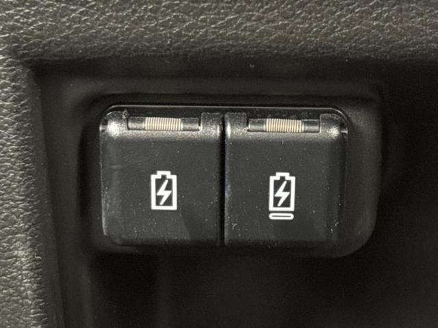 クロスビー 4WDハイブリッドMZ 新品タイヤ/保証書/社外 ナビ/セーフティサポート(スズキ)/シートヒーター 前席/車線逸脱防止支援システム/ヘッドランプ LED/USBジャック/Bluetooth接続/ETC/EBD付ABS(14枚目)