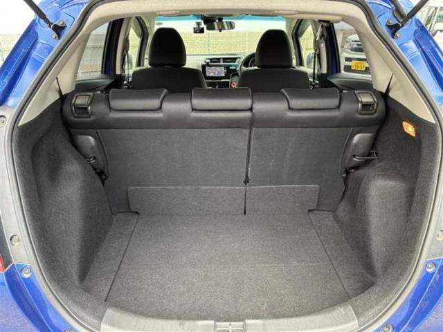 フィット １３Ｇ・Ｌホンダセンシング　新品タイヤ／保証書／純正　ＳＤナビ／ホンダセンシング／パーキングアシスト　バックガイド／ドライブレコーダー　社外／ヘッドランプ　ＬＥＤ／ＵＳＢジャック／Ｂｌｕｅｔｏｏｔｈ接続／ＥＴＣ　バックカメラ（8枚目）