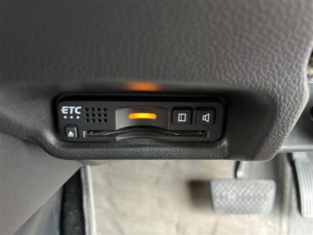 フィット １３Ｇ・Ｌホンダセンシング　新品タイヤ／保証書／純正　ＳＤナビ／ホンダセンシング／パーキングアシスト　バックガイド／ドライブレコーダー　社外／ヘッドランプ　ＬＥＤ／ＵＳＢジャック／Ｂｌｕｅｔｏｏｔｈ接続／ＥＴＣ　バックカメラ（18枚目）