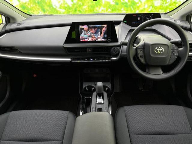 プリウス X 保証書/ディスプレイオーディオ+ナビ8インチ/衝突安全装置/車線逸脱防止支援システム/ヘッドランプ LED/ETC/EBD付ABS/横滑り防止装置/アイドリングストップ 衝突被害軽減システム 禁煙車(19枚目)