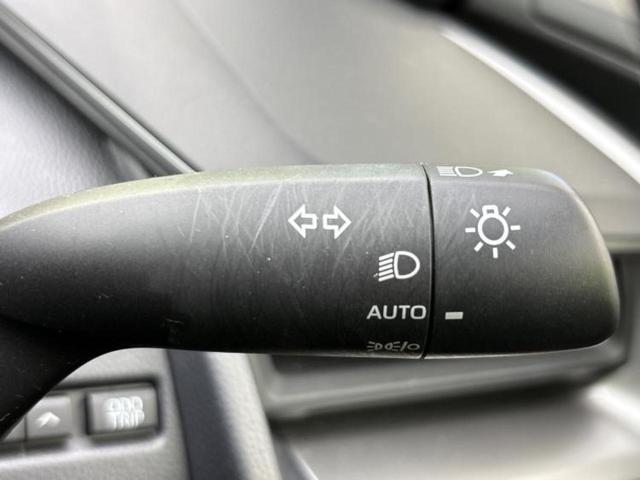 プリウス X 保証書/ディスプレイオーディオ+ナビ8インチ/衝突安全装置/車線逸脱防止支援システム/ヘッドランプ LED/ETC/EBD付ABS/横滑り防止装置/アイドリングストップ 衝突被害軽減システム 禁煙車(29枚目)