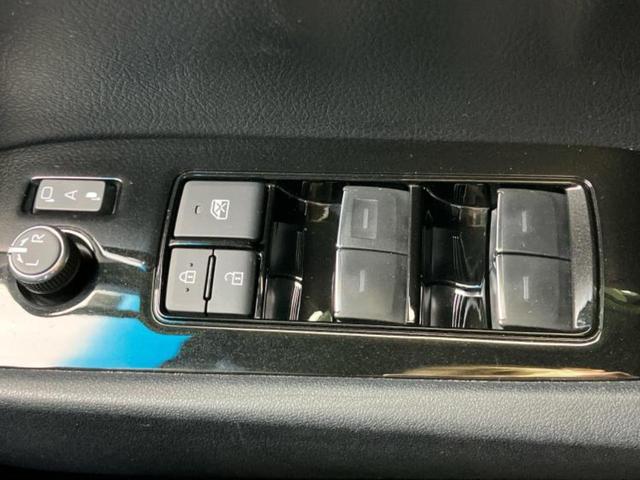 アルファード Ｓタイプゴールド２　保証書／ディスプレイオーディオ８インチ／トヨタセーフティセンス／両側電動スライドドア／車線逸脱防止支援システム／シート　ハーフレザー／電動バックドア／ヘッドランプ　ＬＥＤ　衝突被害軽減システム　ＥＴＣ（17枚目）