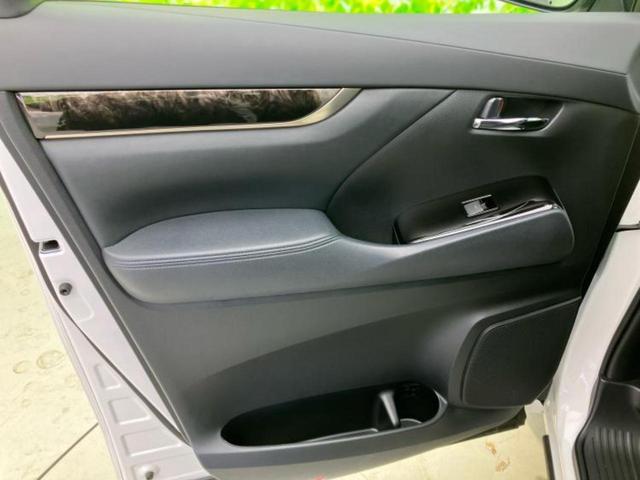 アルファード Ｓタイプゴールド２　保証書／ディスプレイオーディオ８インチ／トヨタセーフティセンス／両側電動スライドドア／車線逸脱防止支援システム／シート　ハーフレザー／電動バックドア／ヘッドランプ　ＬＥＤ　衝突被害軽減システム　ＥＴＣ（26枚目）