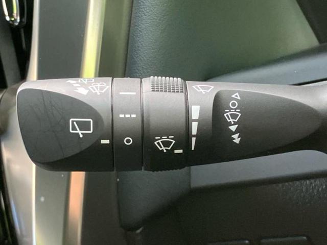アルファード Ｓタイプゴールド２　保証書／ディスプレイオーディオ８インチ／トヨタセーフティセンス／両側電動スライドドア／車線逸脱防止支援システム／シート　ハーフレザー／電動バックドア／ヘッドランプ　ＬＥＤ　衝突被害軽減システム　ＥＴＣ（28枚目）