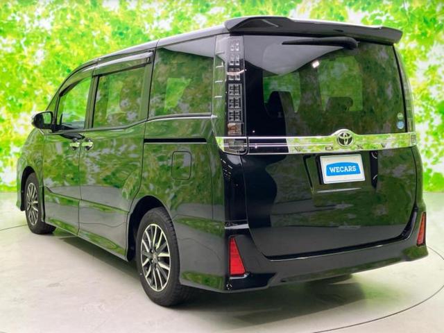 ヴォクシー ＺＳキラメキ　社外　１０インチ　ＳＤナビ／フリップダウンモニター　社外　１２．８インチ／両側電動スライドドア／ドライブレコーダー　社外／ヘッドランプ　ＨＩＤ／Ｂｌｕｅｔｏｏｔｈ接続／ＥＴＣ／ＥＢＤ付ＡＢＳ　ドラレコ（3枚目）