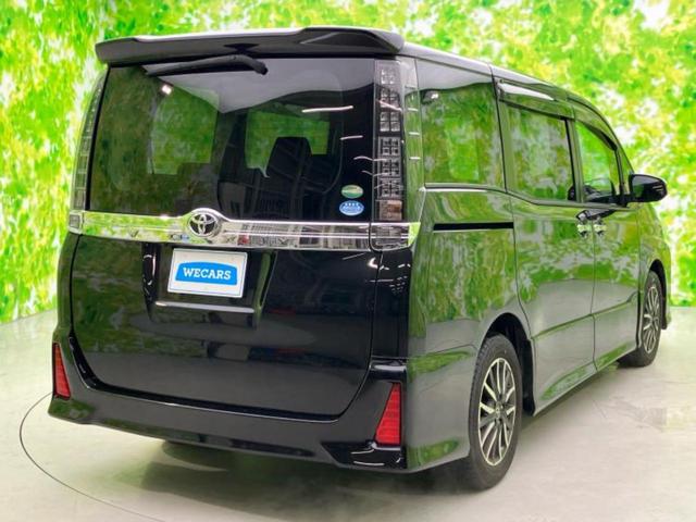 ヴォクシー ＺＳキラメキ　社外　１０インチ　ＳＤナビ／フリップダウンモニター　社外　１２．８インチ／両側電動スライドドア／ドライブレコーダー　社外／ヘッドランプ　ＨＩＤ／Ｂｌｕｅｔｏｏｔｈ接続／ＥＴＣ／ＥＢＤ付ＡＢＳ　ドラレコ（42枚目）